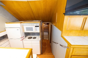 LINE UP 43ft Hatteras Yacht For Sale