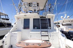LINE UP 43ft Hatteras Yacht For Sale
