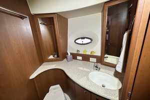 Anchors Oy Vay 43ft Silverton Yacht For Sale