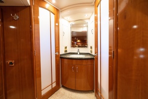 Master vanity