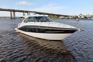 41ft Cruisers Yachts Yacht For Sale