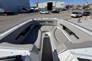 SHELL YEA    26ft Four Winns Yacht For Sale