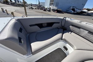 SHELL YEA    26ft Four Winns Yacht For Sale