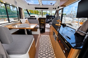 34ft Jeanneau Yacht For Sale