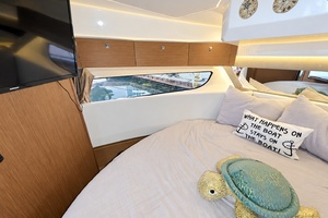 34ft Jeanneau Yacht For Sale