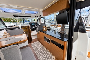 34ft Jeanneau Yacht For Sale