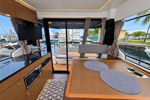 34ft Jeanneau Yacht For Sale