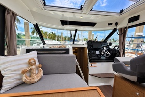 34ft Jeanneau Yacht For Sale