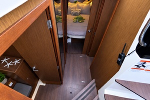 34ft Jeanneau Yacht For Sale