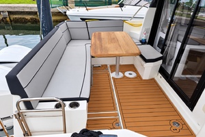 34ft Jeanneau Yacht For Sale