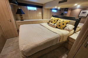 71FT (21.64M) HATTERAS