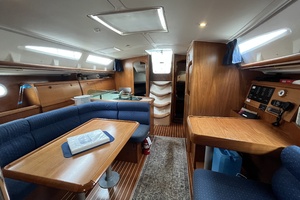 38ft Jeanneau Yacht For Sale