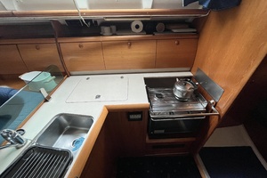 38ft Jeanneau Yacht For Sale