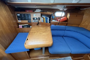38ft Jeanneau Yacht For Sale