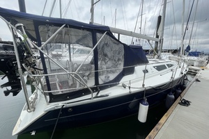 38ft Jeanneau Yacht For Sale