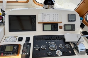 Quest 40ft Legacy Yacht For Sale