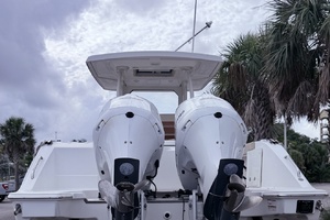 30ft Pursuit Yacht For Sale