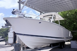 30ft Pursuit Yacht For Sale