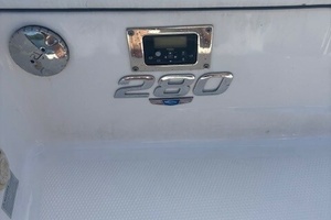 28ft Chaparral Yacht For Sale