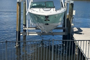 28ft Chaparral Yacht For Sale