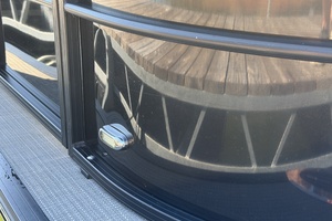 24ft Starcraft Yacht For Sale