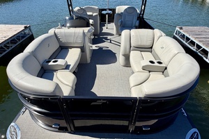 24ft Starcraft Yacht For Sale
