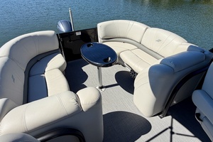 24ft Starcraft Yacht For Sale