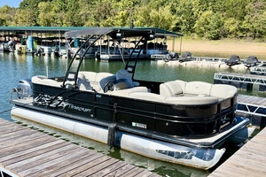 24ft Starcraft Yacht For Sale