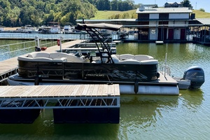 24ft Starcraft Yacht For Sale