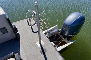 24ft Starcraft Yacht For Sale