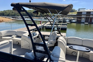 24ft Starcraft Yacht For Sale