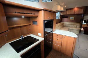 Lit l Dutchmen 39ft Silverton Yacht For Sale