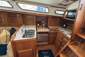 TAYAC 42ft Sabre Yacht For Sale