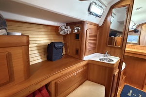 TAYAC 42ft Sabre Yacht For Sale