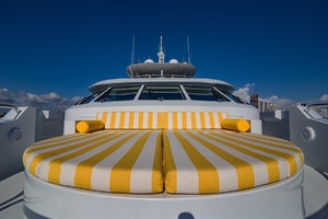 I LOVE THIS BOAT