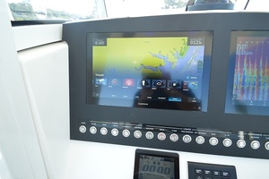 28ft Regulator Yacht For Sale