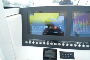 28ft Regulator Yacht For Sale
