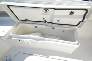 28ft Regulator Yacht For Sale