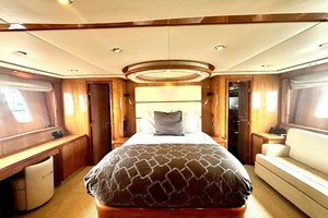 75ft Sunseeker Yacht For Sale