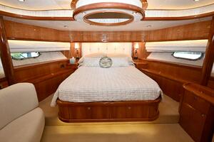 Bella - VIP Stateroom Details
