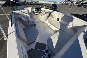 23ft Sea Ray Yacht For Sale