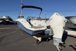 23ft Sea Ray Yacht For Sale