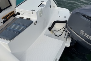 24ft Cutwater Yacht For Sale