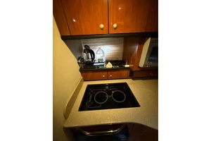 33ft Sea Ray Yacht For Sale