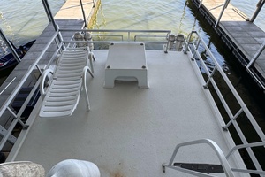 ANCHOR MANAGEMENT 44ft Gibson Yacht For Sale