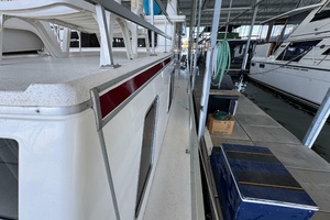 ANCHOR MANAGEMENT 44ft Gibson Yacht For Sale
