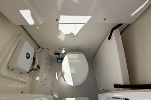 25ft Robalo Yacht For Sale