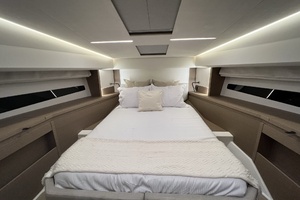 46FT (14.3M) PRESTIGE