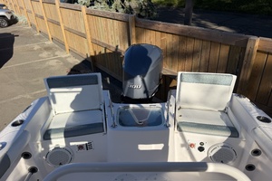 23ft Everglades Yacht For Sale