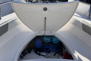 23ft Everglades Yacht For Sale